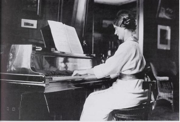 Inga Weidemann . Bildet tilhører Finn Krogh