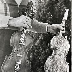 Olav J. Bråtveit  Avbildet sted , sikker: Suldal  Sand  Sand  Strandstaden Eierskap Rettighetsinnehaver/eier av original:Bråtveit, Ragnhild