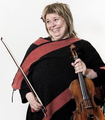 Gjertrud Økland Bildet er hentet fra https://www.smoga.se/