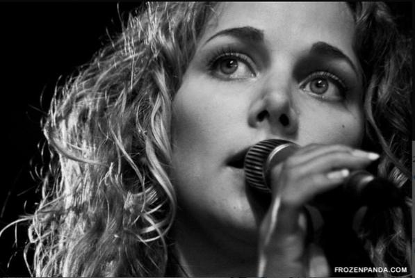 Silje Salomonsen (Thomas Dybdahl) by Frozenpanda.com - Daniel Nielsen Photography/med tilatelse