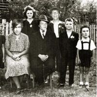 Her er hele Herliga London avfotografert i Djupadalen, totalt uvitende om det musikalske gjennombruddet som få dager senere var et faktum.