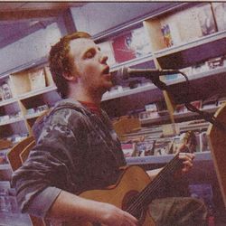 Frank Vidovic på Musikkbiblioteket foto Rogalands Avis