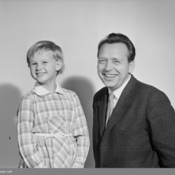 Helge Sverre Nesheim og Ida foto: Leif Ørnelund/Oslo Museum.. Hentet med tillatelse.