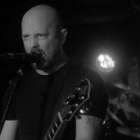 Frode Glesnes of Einherjer at a concert in Toronto. Bildet tilhører Wikipedia-bruker Óðinn