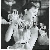 Foto fra Club Snoopys restaurantguide i 1972 Bildet hentet  fra Boka  Skaal Stavanger av Erling Jensen