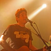 Nils Petter Time fra Postgirobygget spiller på Singstar Norsk på Norsk lansering Foto tatt av Marcus Ramberg. Bildet hentet fra Wikipedia