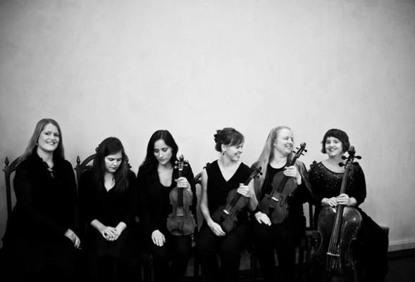 Foto: Karina Gytre Fra høyre : Liv Opdal, Beatrice Siegrist Bjørnsen, Ingrid Økland, Åsne Fluge, Gunnhild Tønder og Elin Aase.