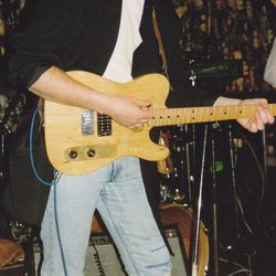 Per Riis,gitar,vokal. kongo, Bryne