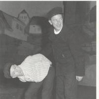 Egil Eriksson som Syvrin og Finn Vaaland som Theodor i Maktå på Straen foto Rogaland Teater