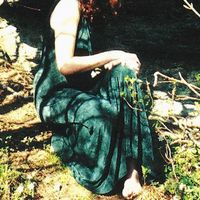 Linn Achre Tveit foto hentet fra Metal archives