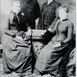 Theodor Rimestad med familien foto W.R Miller