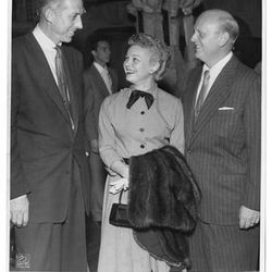 Foto av Stan Kenton, June Hutton og Axel Stordahl