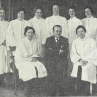 Kirkens sangdamer  foto hentet fra Sang og musikkliv i Haugesund 1867-1945. 1