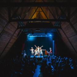 Dønn seriøs Kunst Live at SALT art & music !! Foto: Jacob Nasseri