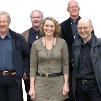 Country Lights 2007 ... Fra v: Henning Aarstad, Per Henry Runde, Torild E.Reime, Helge Johannessen,Henning Thunheim,Kjell Gudmestad, Lars Bj.Undheim