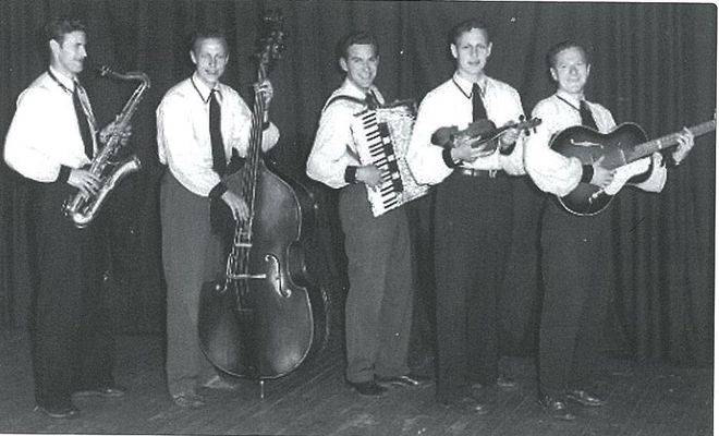 Bolero Band : herrer med stil, skjorte og slips-med et fargerikt lydbildet.