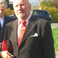 Johannes Line utenfor Gand kirke 16.10.2011 foto: Anfinnline/Wikipedia