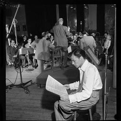 William Gottlieb Frank Sinatra Axel Stordahl Liederkrantz Hall New York NY ca 1947