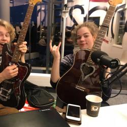 Markus Aarøy Vikse og Linn Isabel Eielsen foto Radio 102
