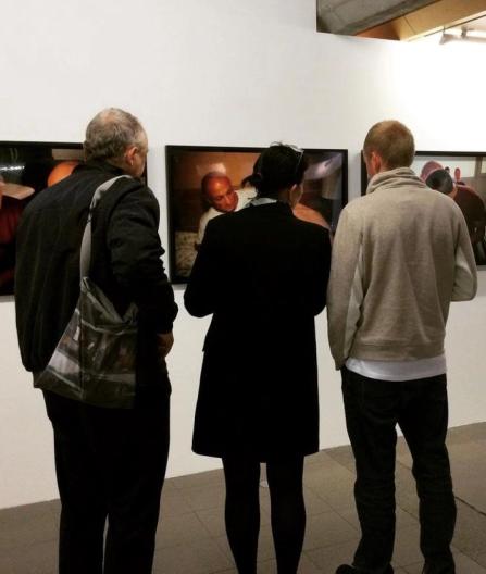 Sølvberget galleri presenterer utstillingen BREAK FREE - samtidskunst som speiler kjønnsmangfoldet i vår tid og markerer 50 år siden avkriminaliseringen av homofili i Norge.