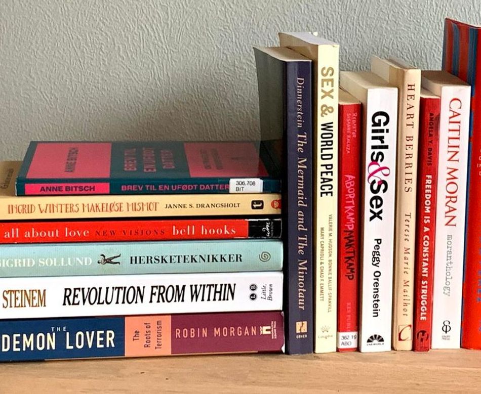 Stabel av bøker