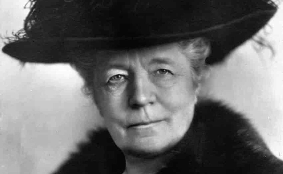 Svart-hvit foto av Selma Lagerlöf fra 1922 av  Atelje Jaeger