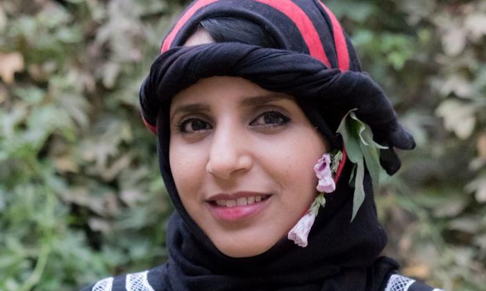 Portrett av Hayat Al-Sharif som er Stavangers nye fribykunstner. Foto: Huda Al-Sharif