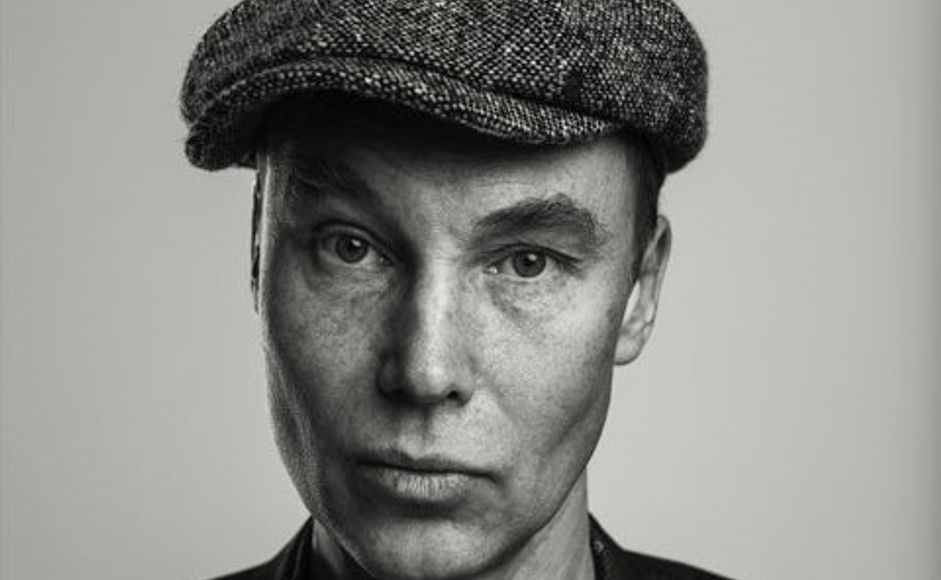 Foto av poet, kritiker og psykolog Ulf Karl Olov Nilsson.