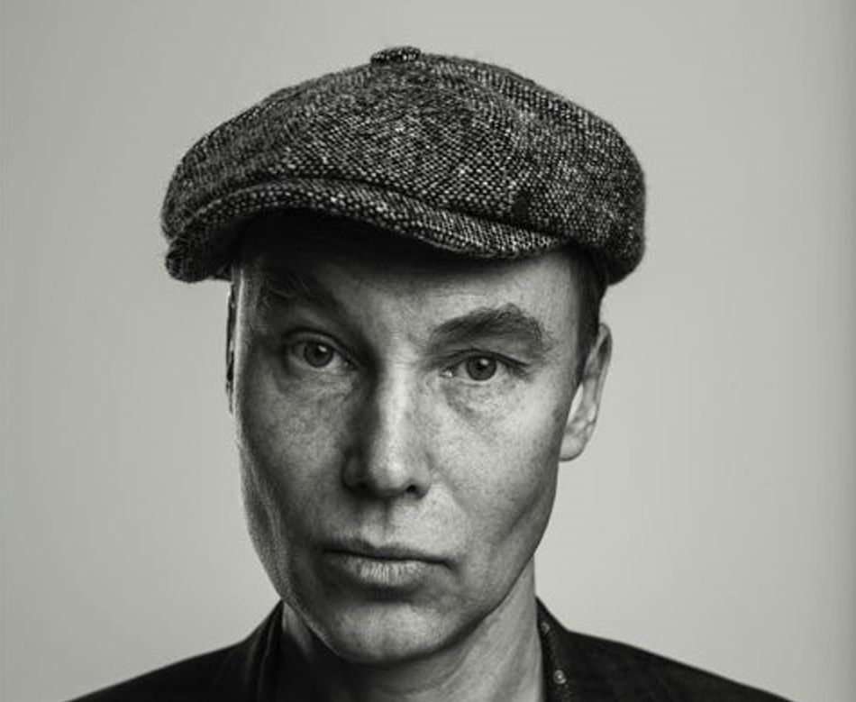 Portrettfoto av Simon Strauss