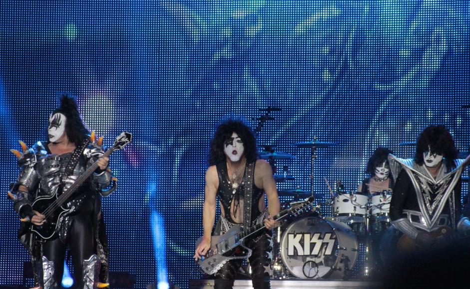 Kiss at Hellfest in Clisson, France, 2013. Av Speedklown. Lisens: CC BY-SA 3.0 DEED