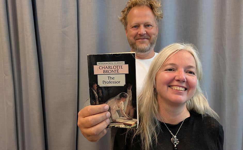 Boka The Professor og Tomas Gustafsson og Nina Bachke