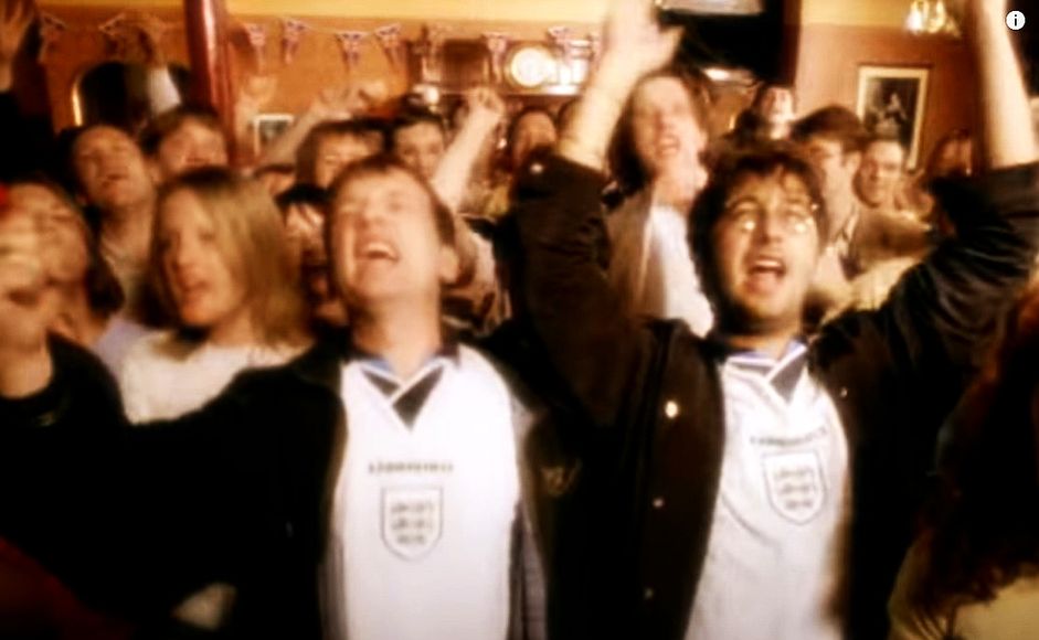 Fra musikkvideoen til Three lions (1996)