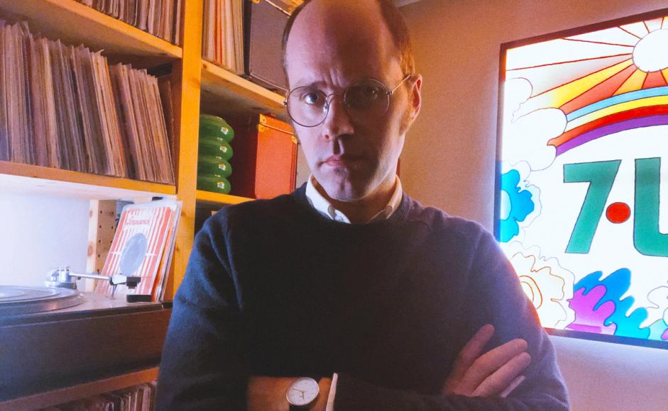 Peder Bernhardt - Rhythm & brus: Det er mere boycave enn mancave altså. Singlene er unge menneskers format, men det er stort sett gamle menn som samler på dem, haha.