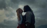 Margot Robbie og Jacob Elordi i filmen Wuthering heights