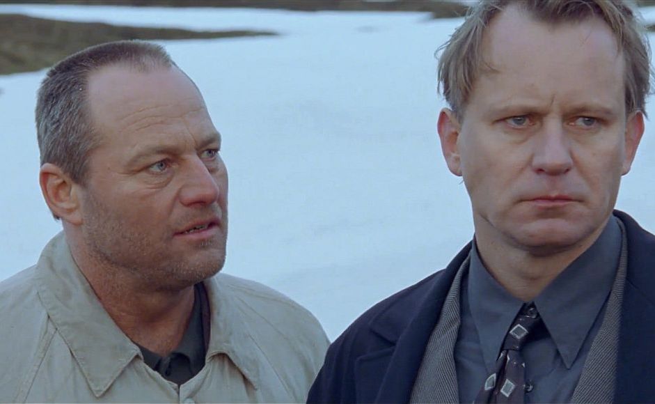 Bjørn Floberg og Stellan Skarsgård i filmen Insomnia