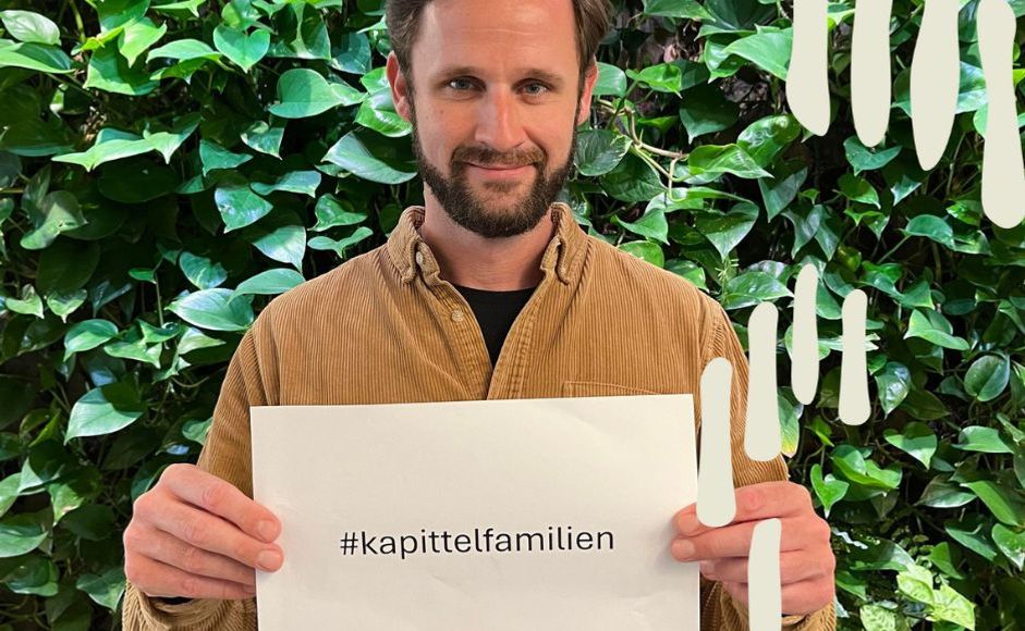 Festivalsjef Birk F. F. Magnussen med tagg kapittelfestivalen