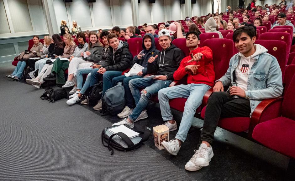 Elever fra videregående skole på besøk på Sølvberget