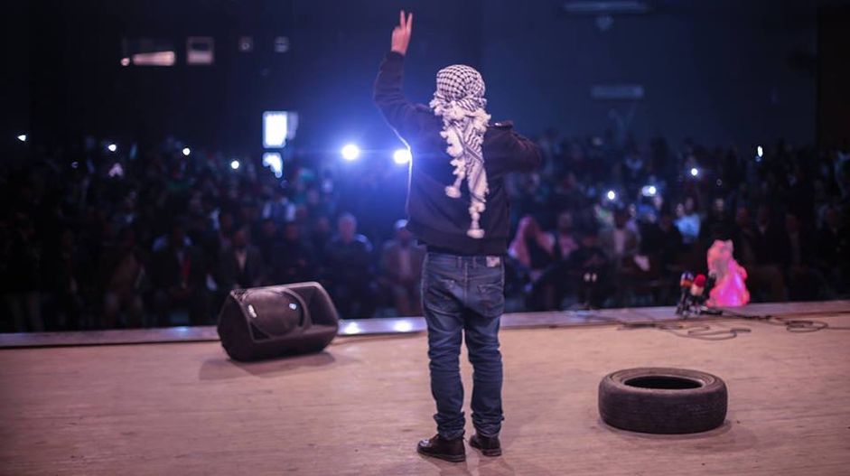 El-Susi på scenen 