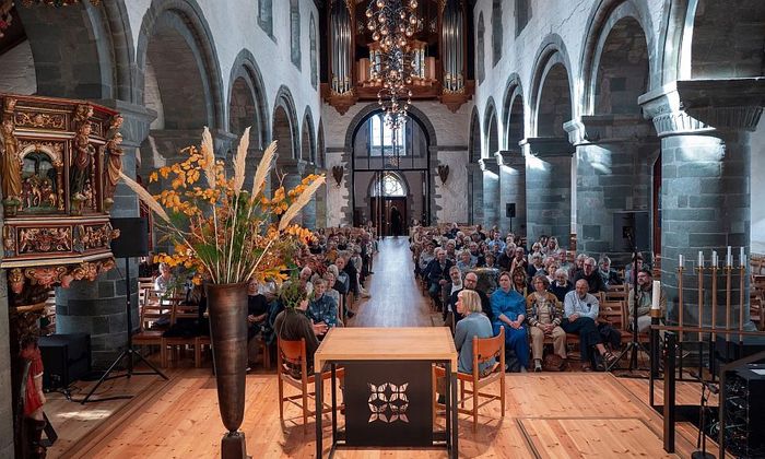 Janne Stigel Drangsholt og Kristian Leth i Stavanger domkirke. Foto: Asgeir Ravndal