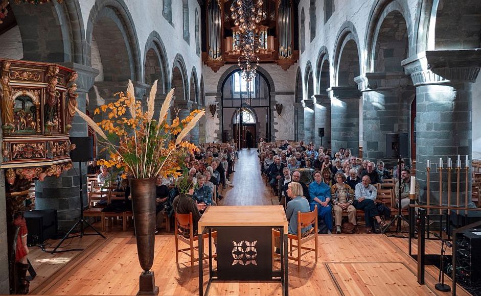 Janne Stigel Drangsholt og Kristian Leth i Stavanger domkirke. Foto: Asgeir Ravndal