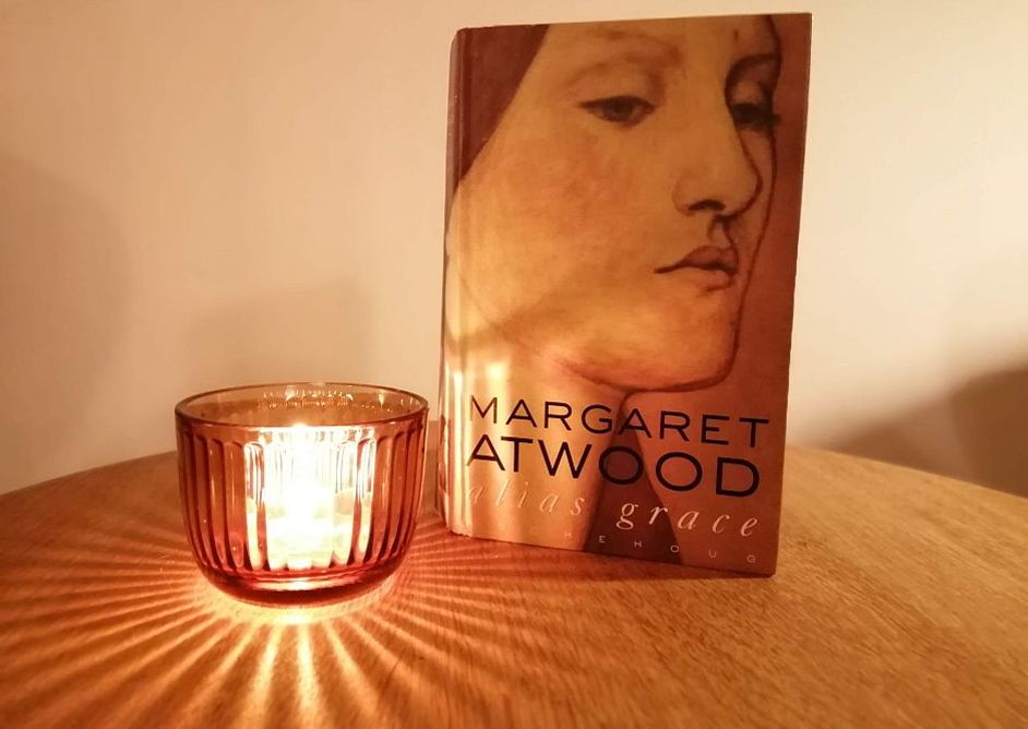 Alias Grace av Margaret Atwood forside