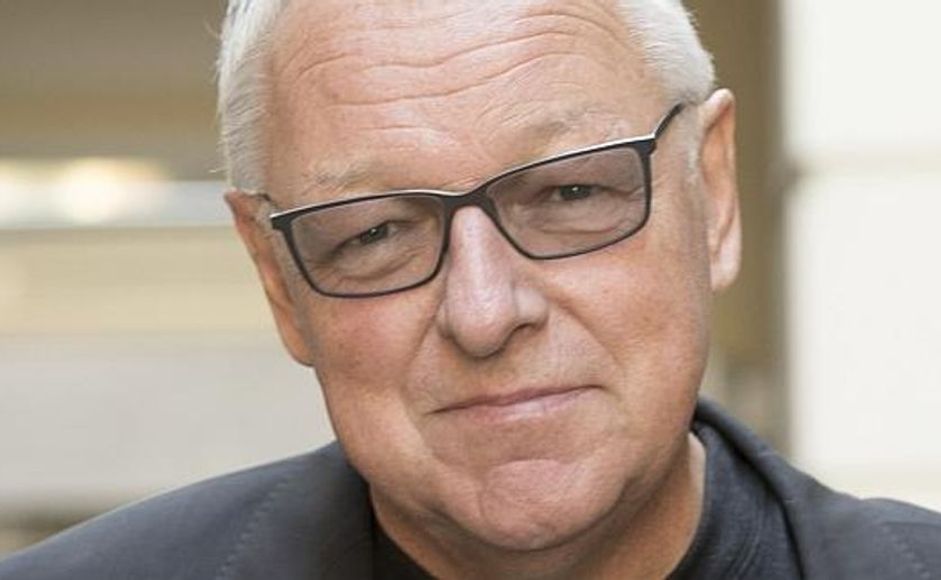Forfatter Roy Jacobsen portrett
