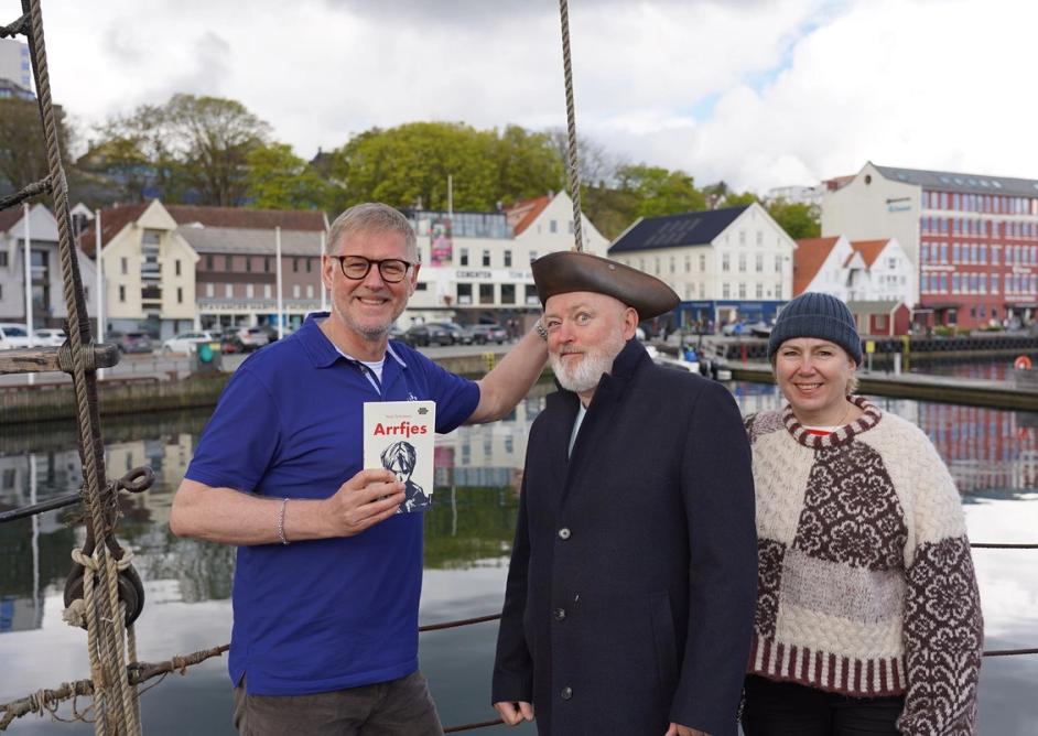 Knud Helge Robberstad, Terje Torkildsen og Anne Torill Stensber.