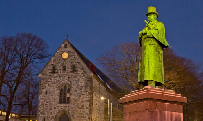 Domkirken og Kielland. Foto: Solfrid Sande