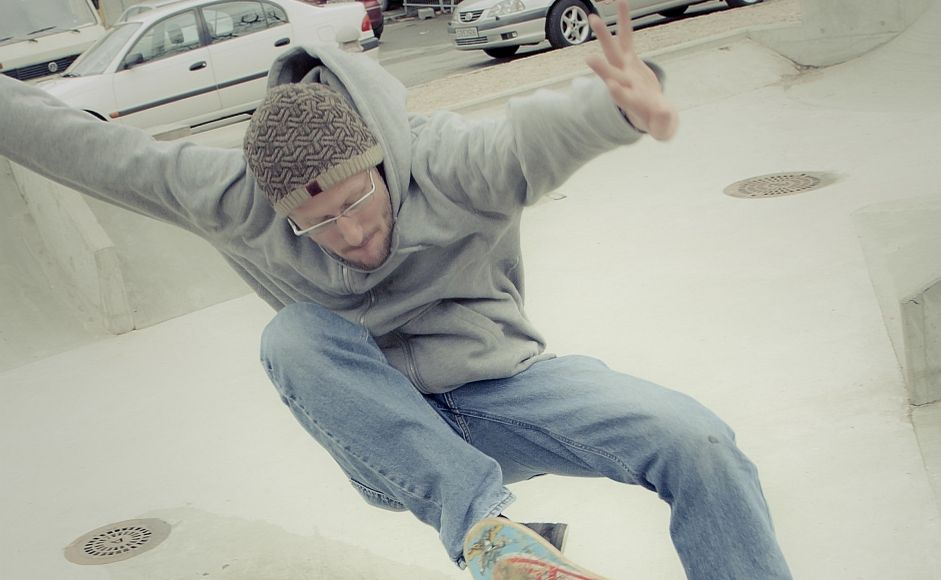 Arild Rossebø på skateboard